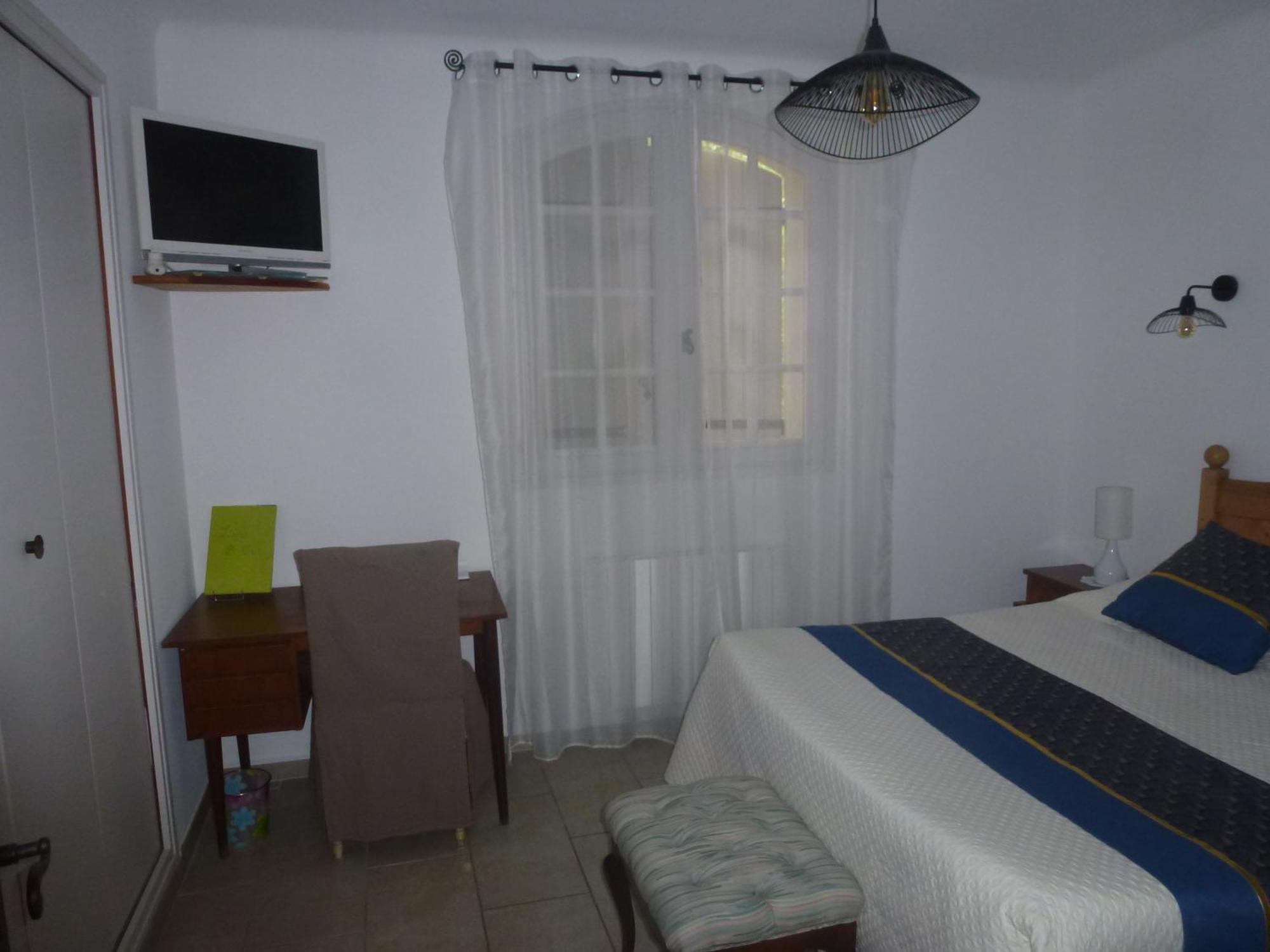 Chambre D'Hotes La Pinede 랑벡 외부 사진