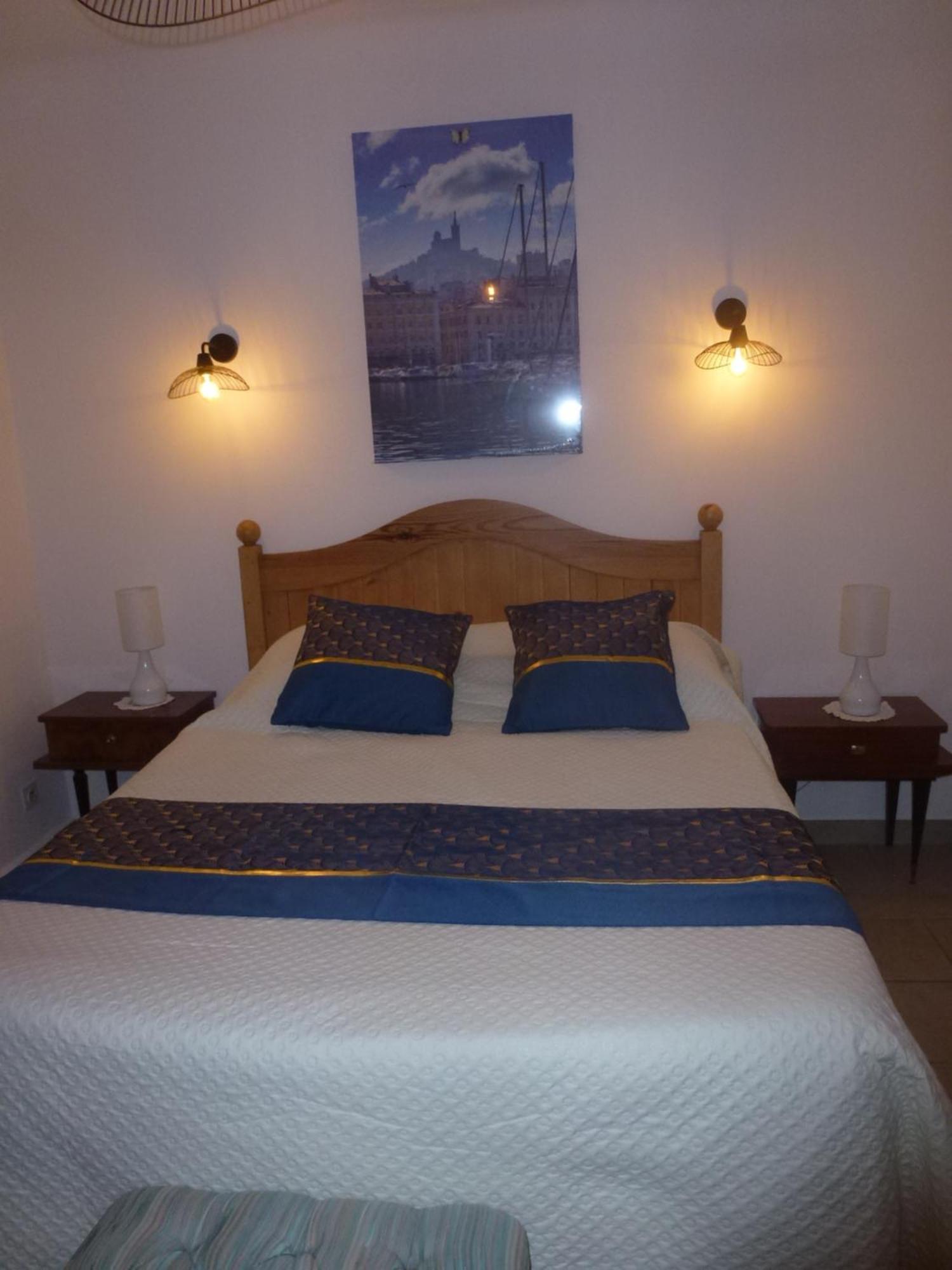 Chambre D'Hotes La Pinede 랑벡 외부 사진